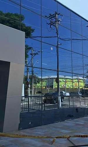 Fachadas em ACM e pele de vidro Fachadas em ACM e pele de vidro