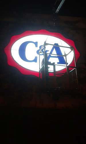 manutenção de letreiro luminoso manutenção de letreiro luminoso